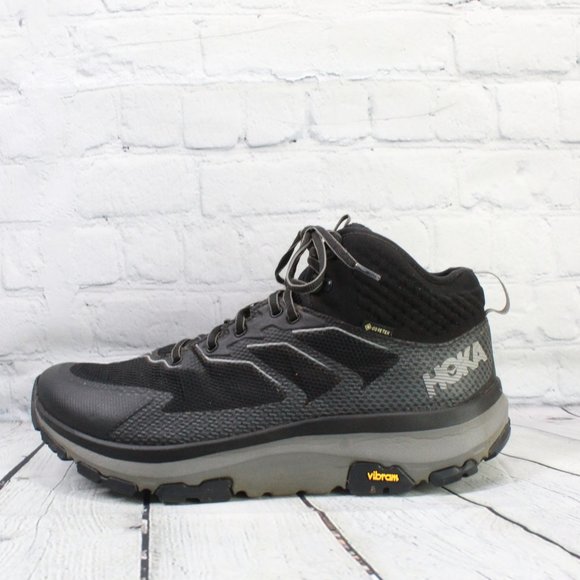 mid ankle sports shoes